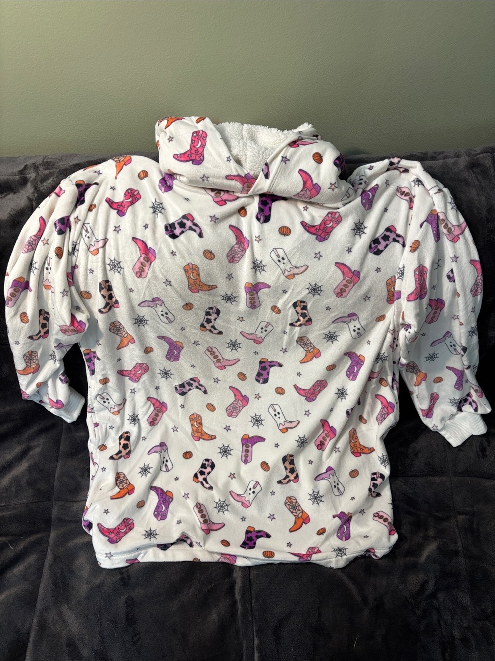 Cozy White Hooded Pullover with Pink & Purple Cowboy Boot Print